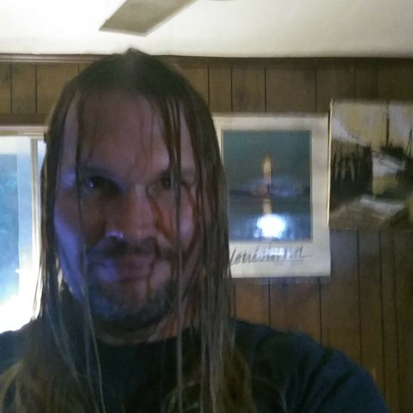 Meet your Posher, Travis - Picture 1 of 1